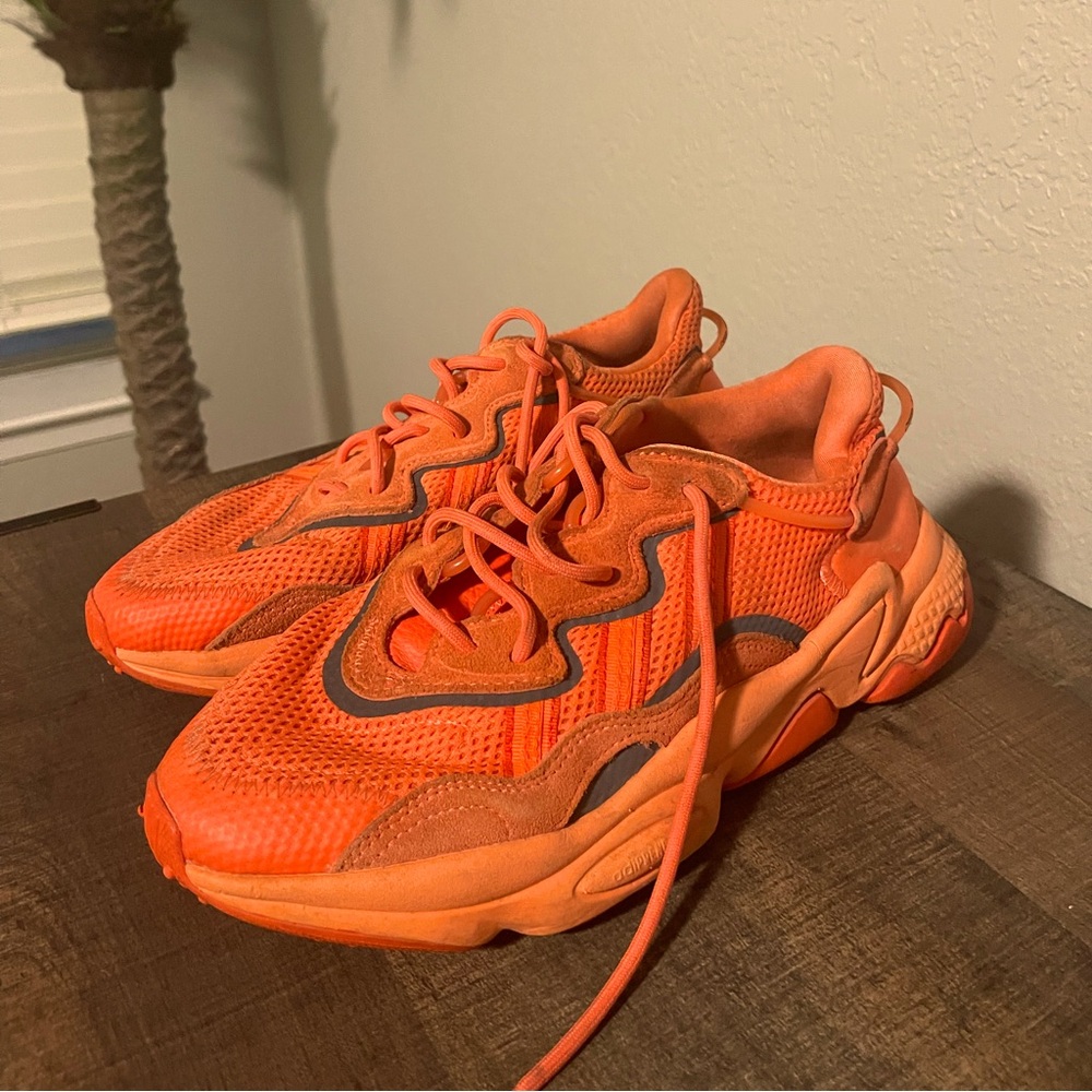 adidas Ozweego Orange